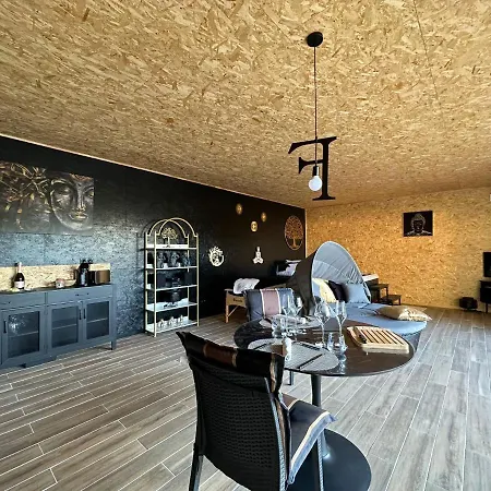 Le Clos Fmr Insolite - 